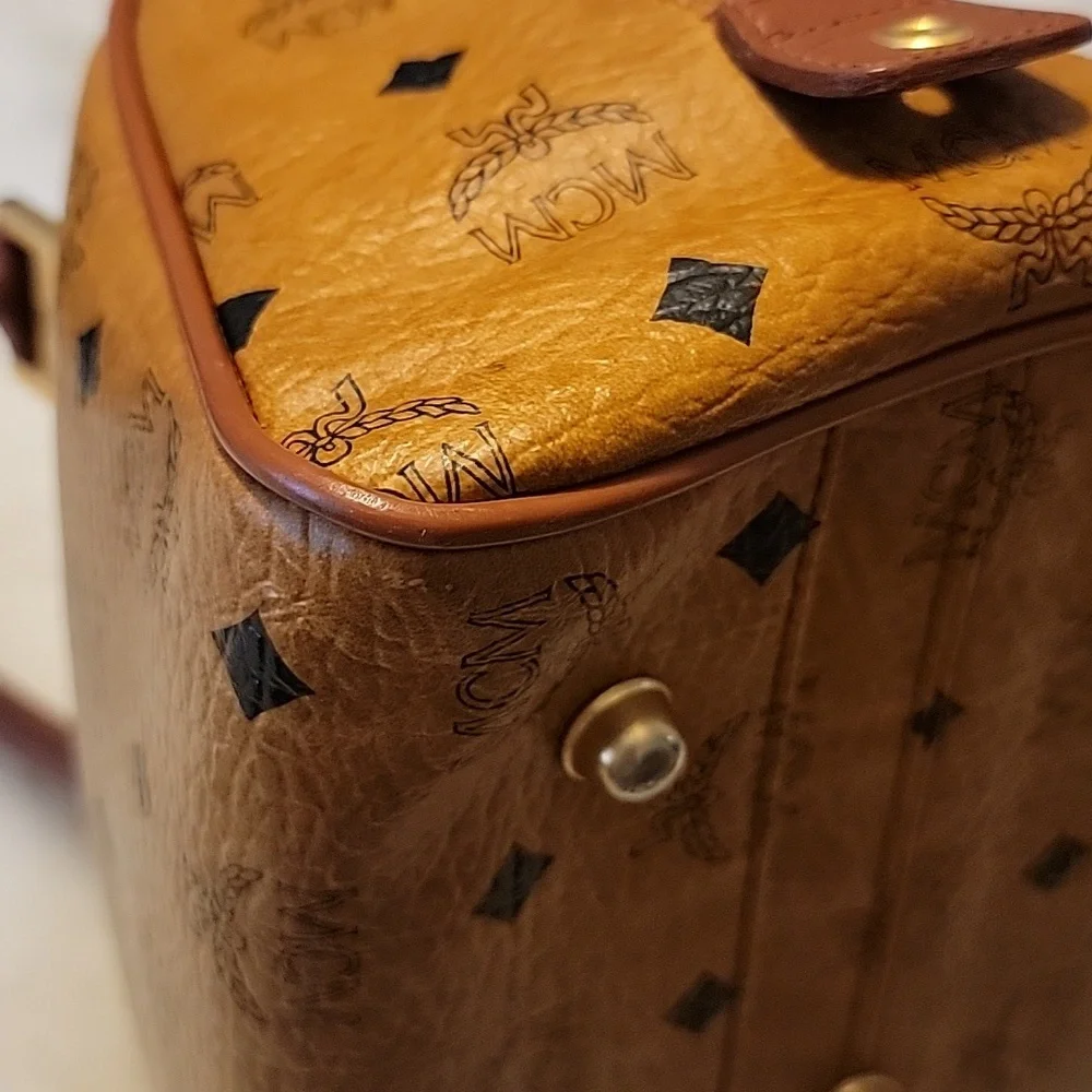 MCM Cognac And Black Visetos BOSTON BAG K4681 - Picture 9 of 13